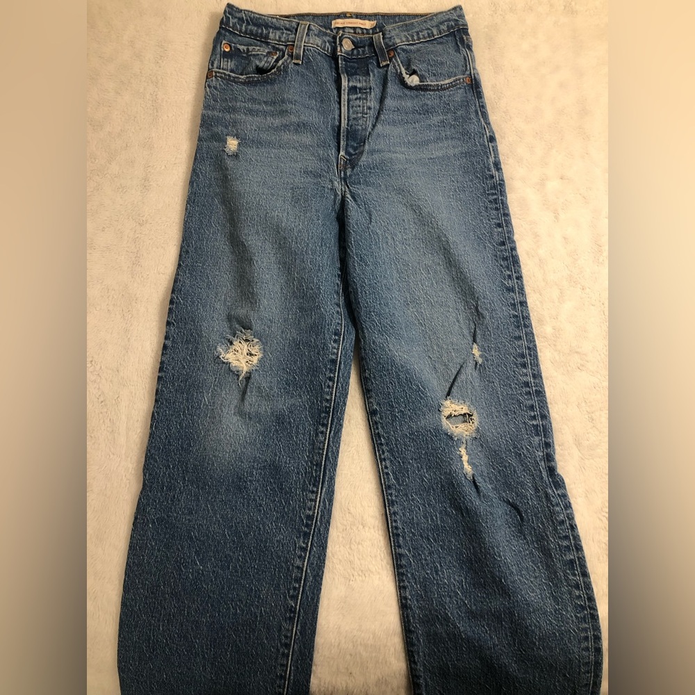 Levi Ribcage Straight Ankle Women’s Jeans Medium Wash - Picture 4 of 12